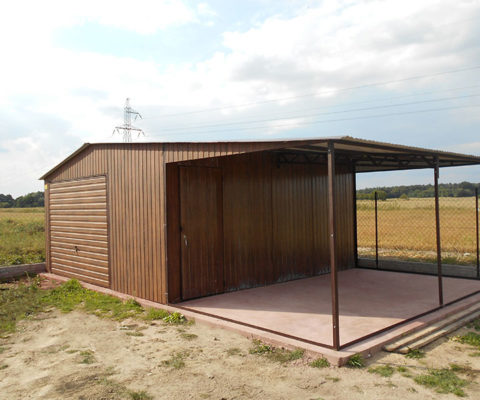 Garaż blaszany dach dwuspadowy 5×5 z wiatą 3×5